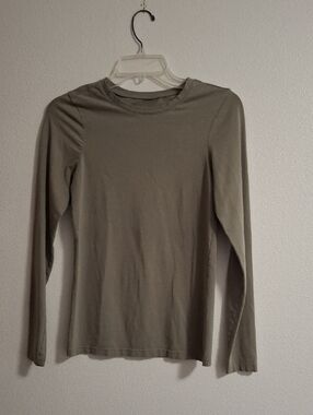 Pact Organic Luxe Jersey Stretch Slim Women's Olive Long Sleeve Crewneck Tee